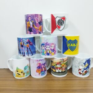 TAZA PLASTICA ESTAMPADA SURTIDA Art. CTSURTIDA