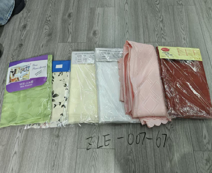 MANTEL DE TELA 140*220