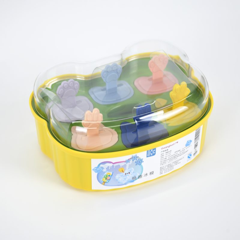 MOLDES Y BANDEJAS DE PLÁSTICO PARA HELADO