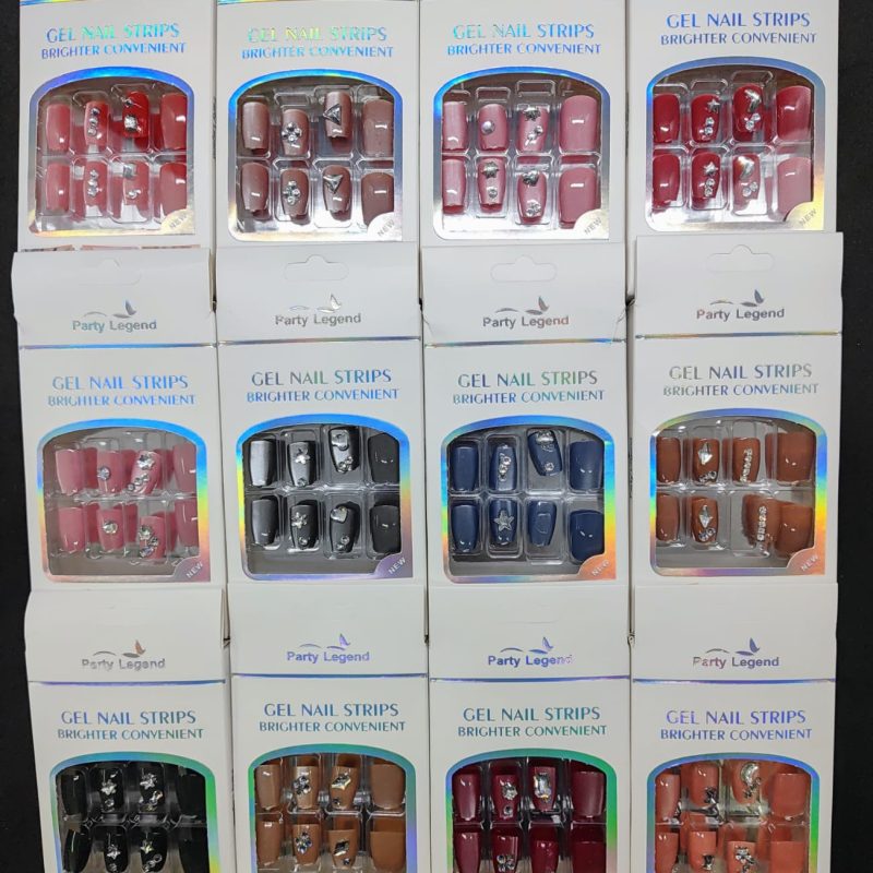 UÑAS POSTIZAS X12 6 MODELOS CON FORMA