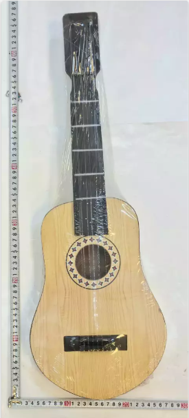 GUITARRA MADERA GDE 65 cm
