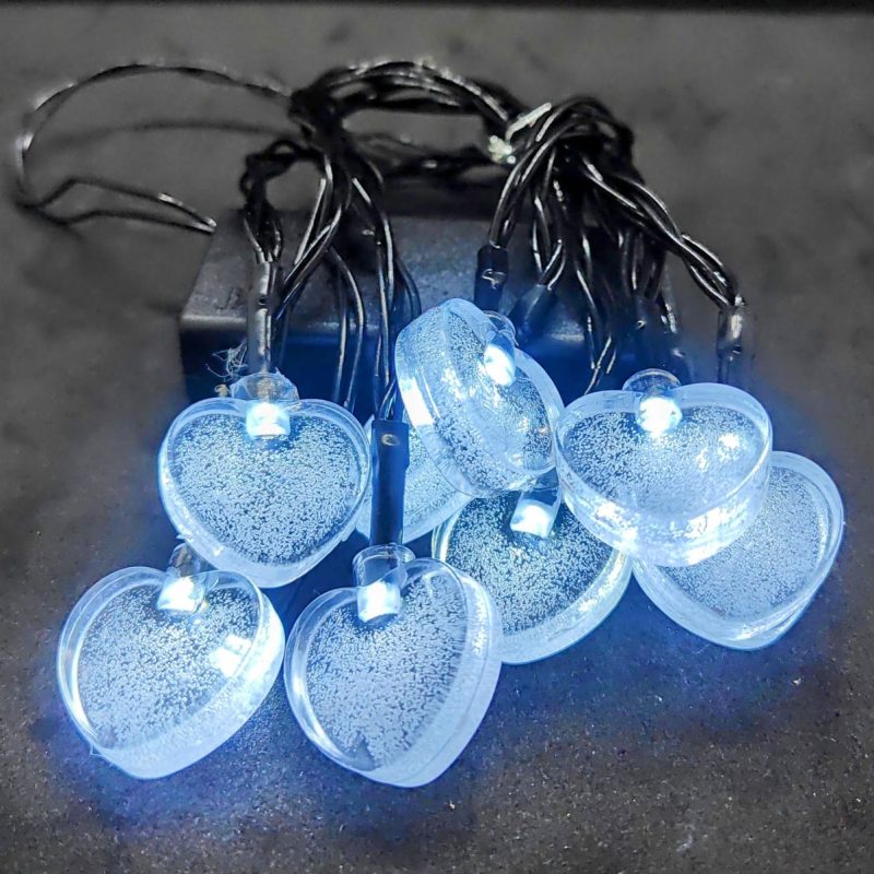 GUIRNALDA CORAZÓN 10 LEDS (AA)