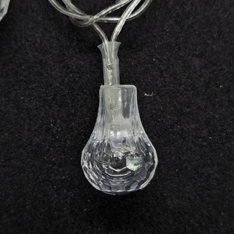 [PREZLLN297] 28 LED – BOLITAS TRANSPARENTES HEXAGONAL (220V)