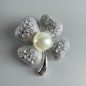 PRENDEDOR CON STRASS 22-460/12