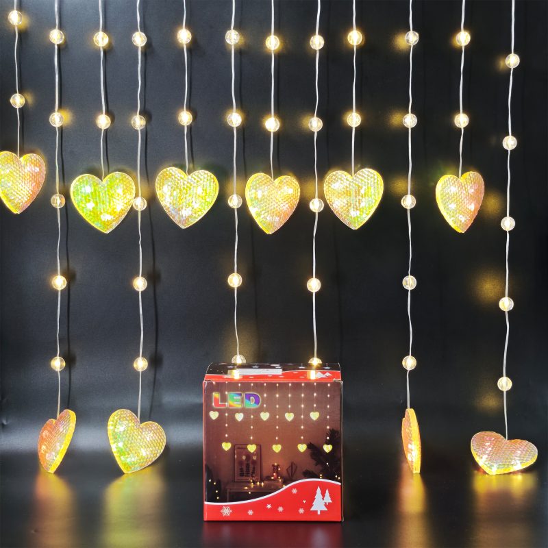 CORTINA 66 LEDS CORAZON 3,3*0,7 M