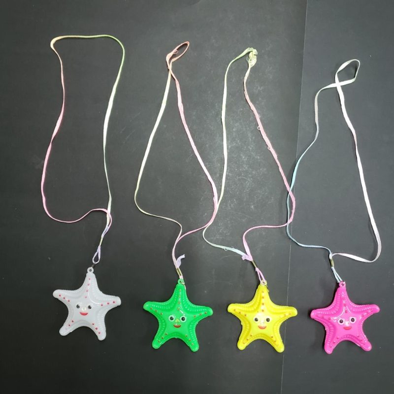 COLGANTE CON LUZ ESTRELLA DEL MAR X48U