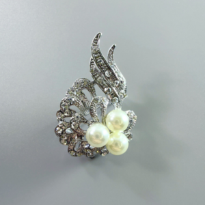 PRENDEDOR DE METAL CON STRASS 22-460/17