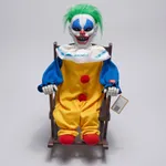Payaso de Terror Animatrónico en Silla Mecedora