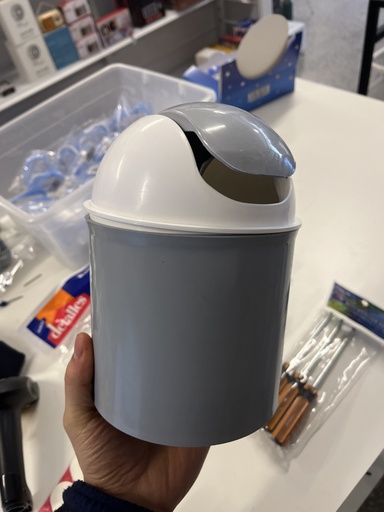 [CTINKM712911] Cesto Mesada C/Tapa Vaiven 1.5L 14X19CM Art.2911