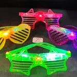 Anteojo rayado de formas con luz x12