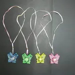 Colgante con luz mariposa transparente x48